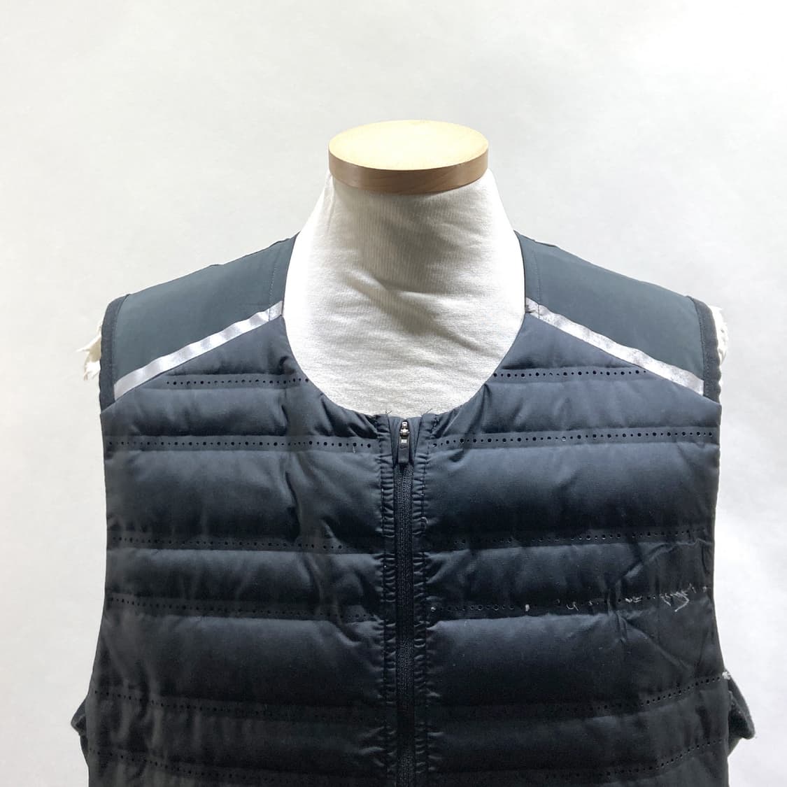 나이키 에어로로프트 블랙 XL 영구제  상품이미지2