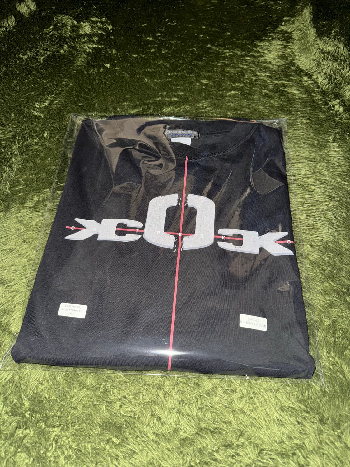 [XL] 코스트 퍼 킬로 크랙 로고 프린트 루즈 핏 롱슬리브 티셔츠 블랙 상품이미지10