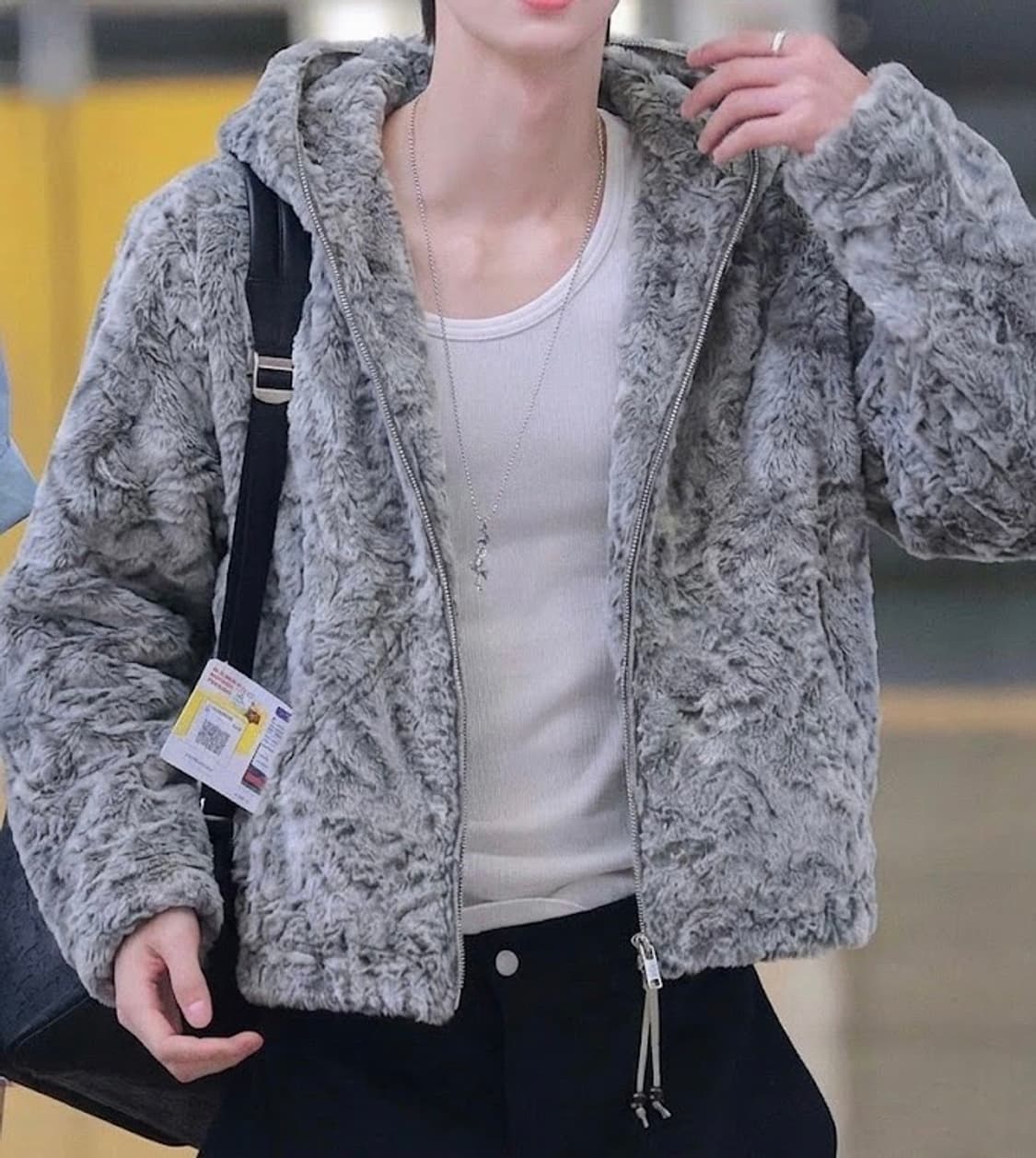 네버포겟 FAUX SHEARLING FULL 후드 집업 급처가격 상품이미지1