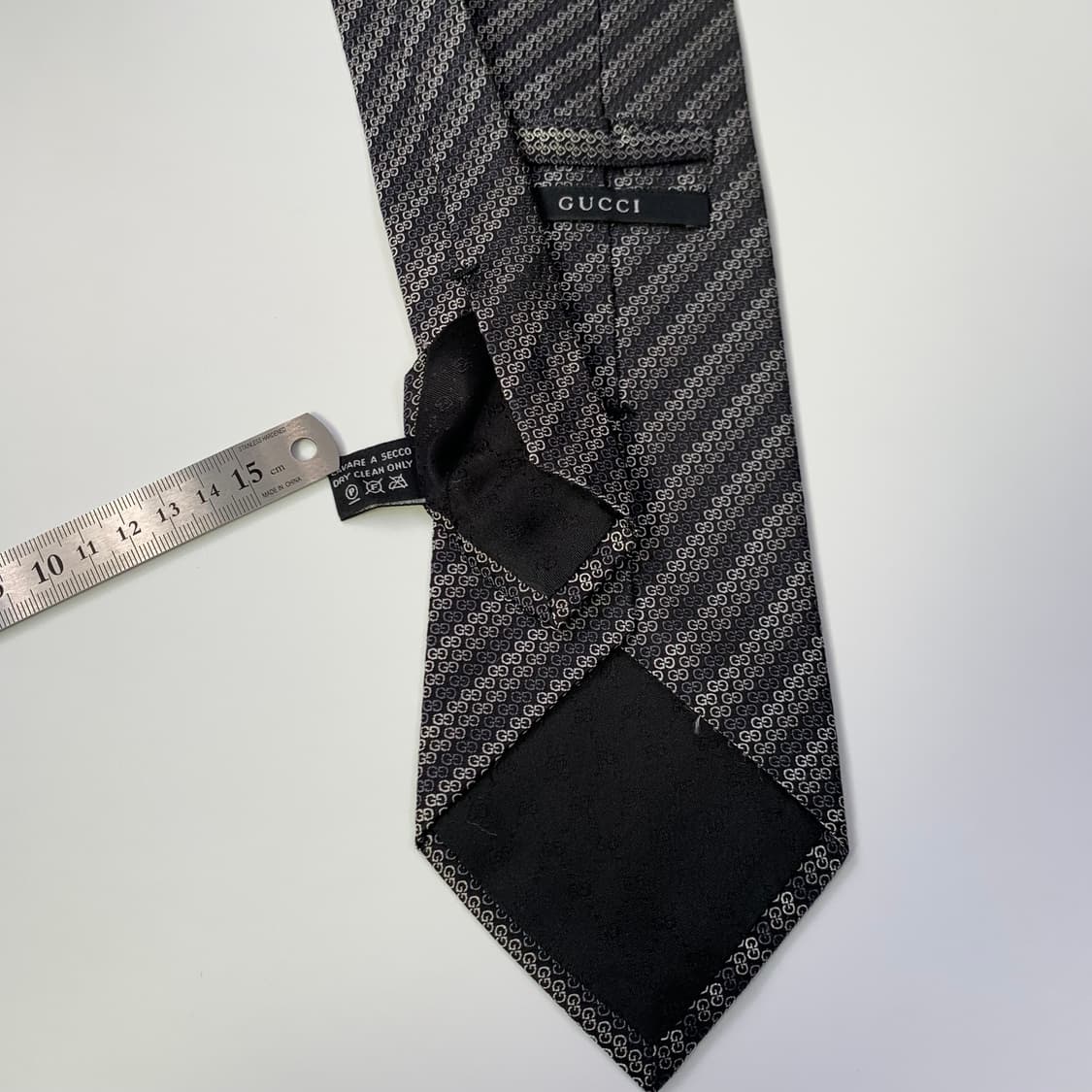 구찌(GUCCI) GG스몰로고 모노그램 블랙 명품넥타이 A+등급 상품이미지7