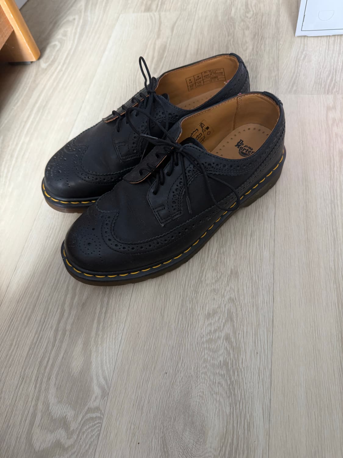 닥터마틴 윙팁 270 상품이미지2