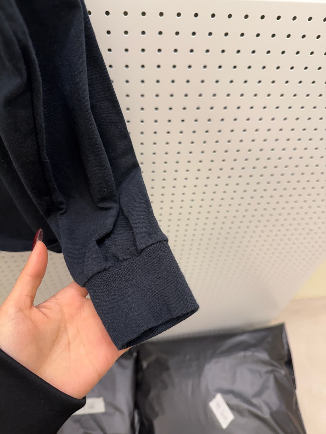 트레셔 스트릿 빅로고 프린팅 롱슬리브 U1176 상품이미지4