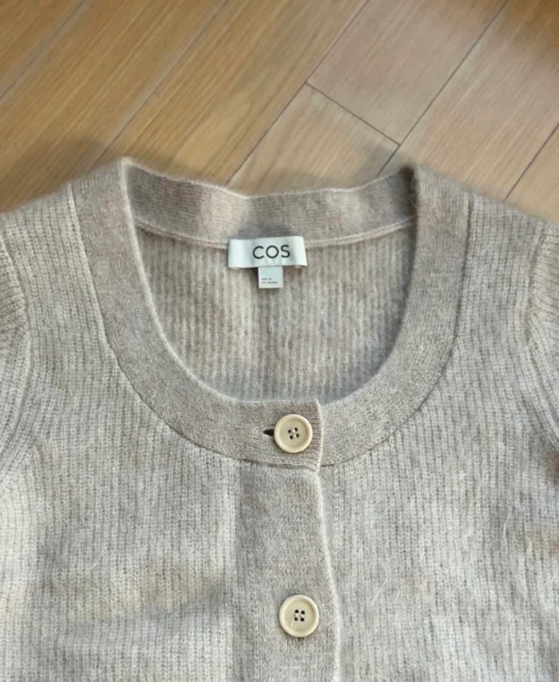 코스(COS) 쇼트 슬리브 모헤어 가디건 xs 상품이미지4