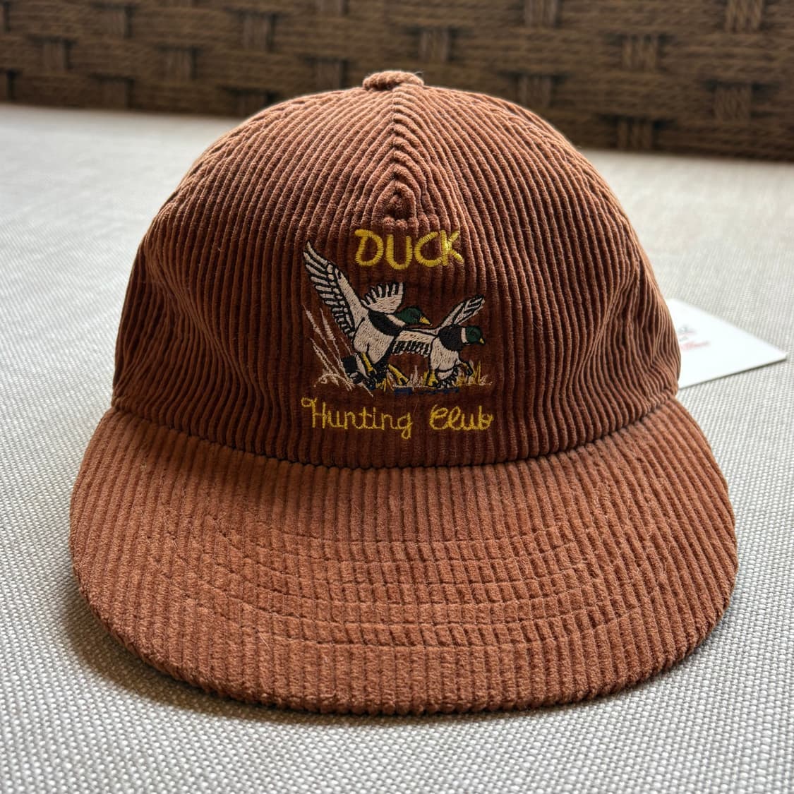 [새제품] Simple Authentic x 수박빈티지 덕 헌팅 클럽 상품이미지1