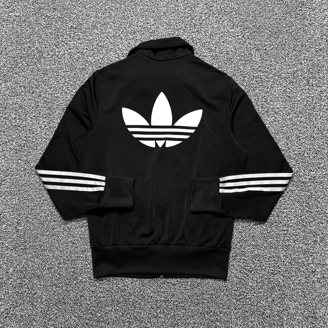 Name : 아디다스 시그니처로고 유로파 후면 빅로고 져지 :)  상품이미지2