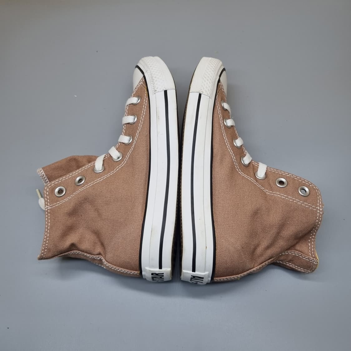 컨버스 척테일러 브라운 여성하이탑230 상품이미지5