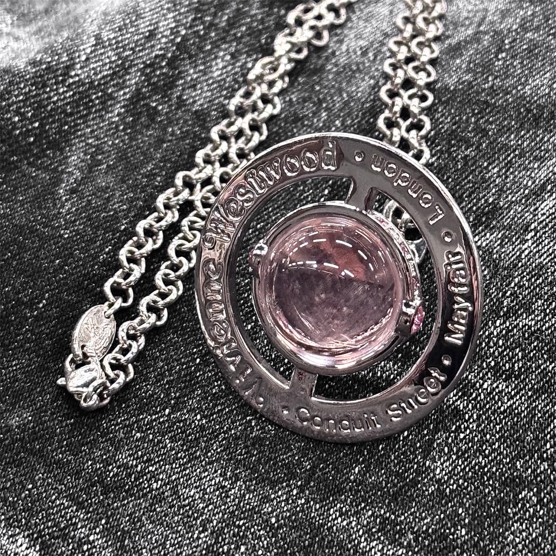 Vivienne pink Big ORB necklace 상품이미지3