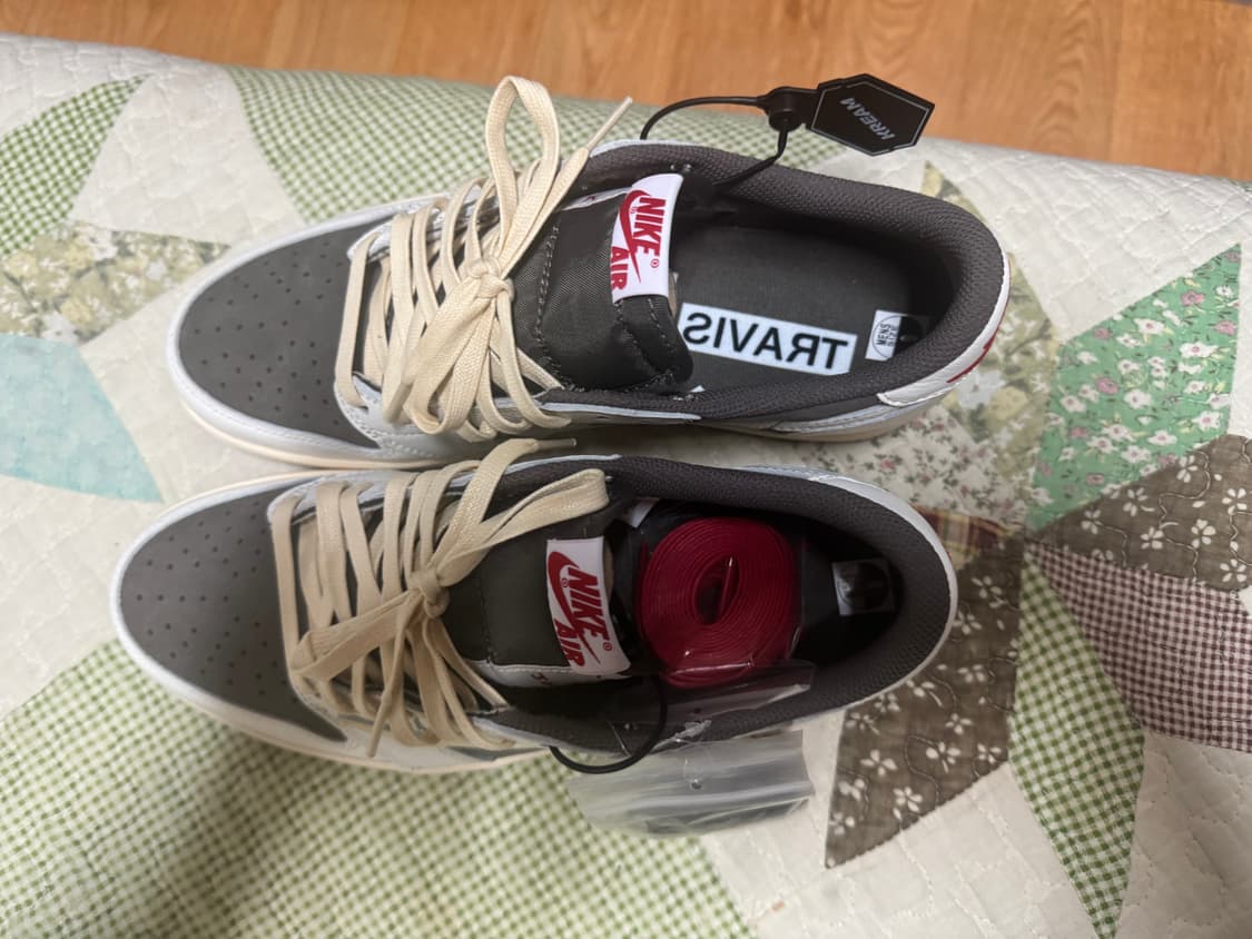 조던 1 x 트래비스 스캇 레트로 로우 OG SP 세일 앤 리저록 270 상품이미지2