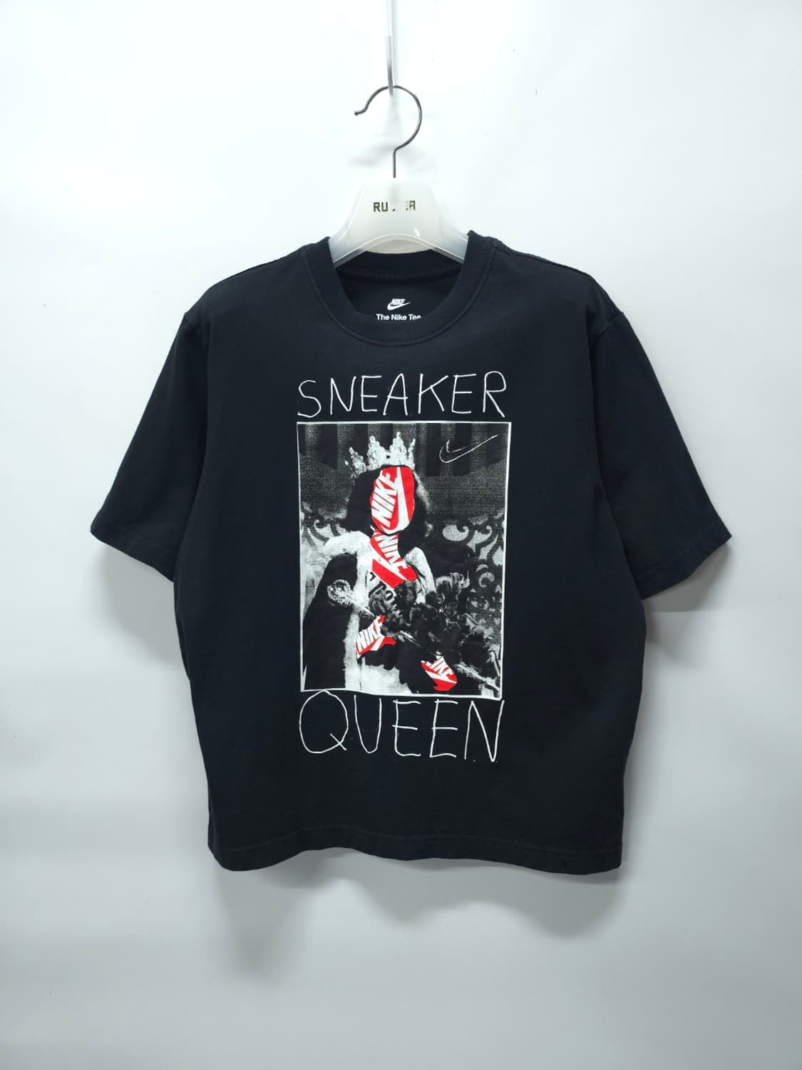 나이키 스니커퀸 나염 반팔티 (여성90/루즈핏L) 상품이미지1