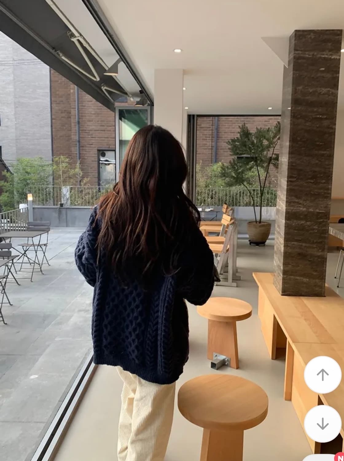 (새상품)영앤리치 박시 오버 니트 상품이미지7