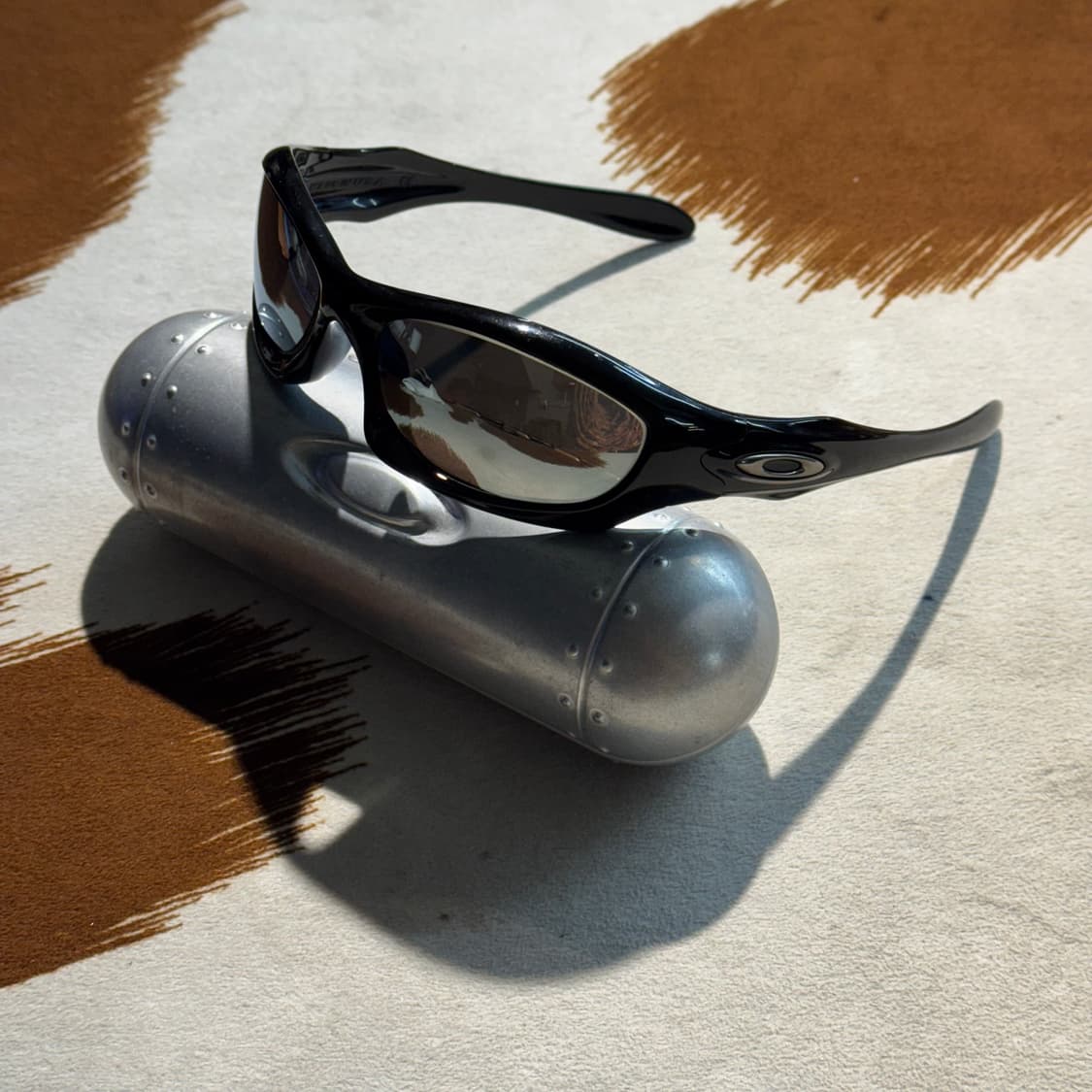 오클리 몬스터독 블랙 실버 Oakley Monster Dog (OS) 상품이미지1