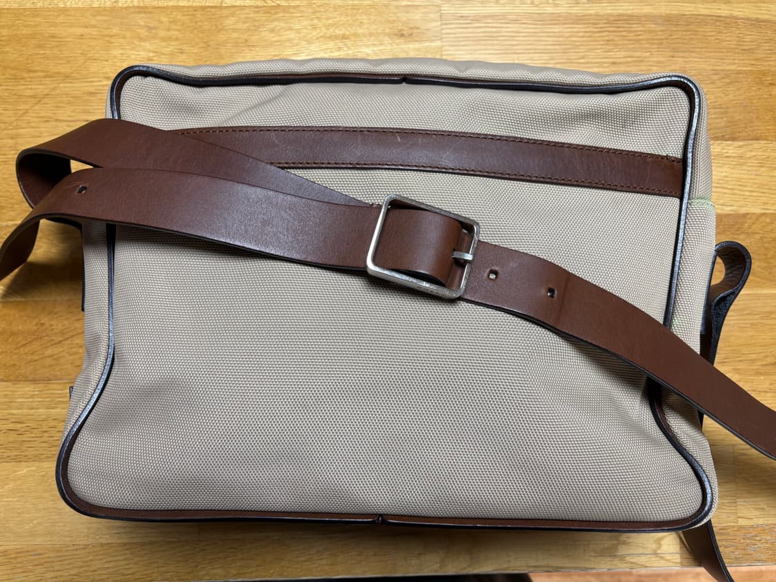 발리 크로스백 상품이미지1