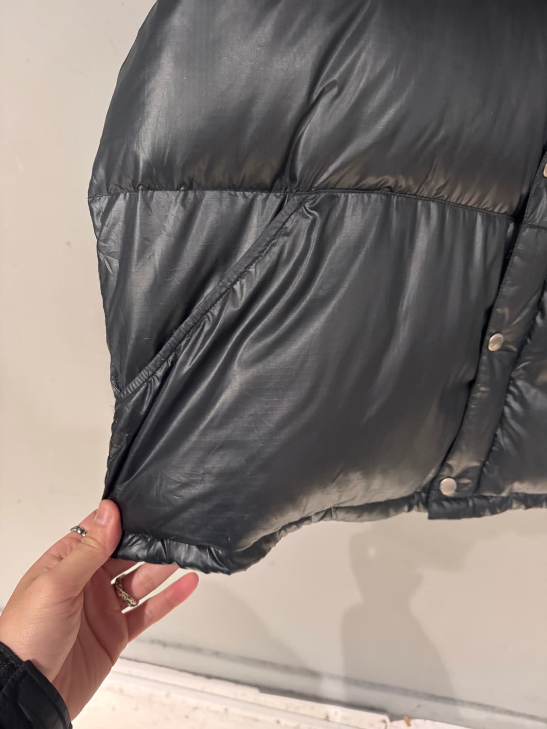 Woolrich 울리치 로고 블랙 다운 패딩  상품이미지8