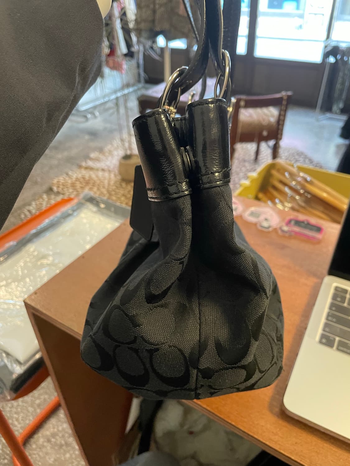 코치 시그니처 숄더백 [무배] 상품이미지7