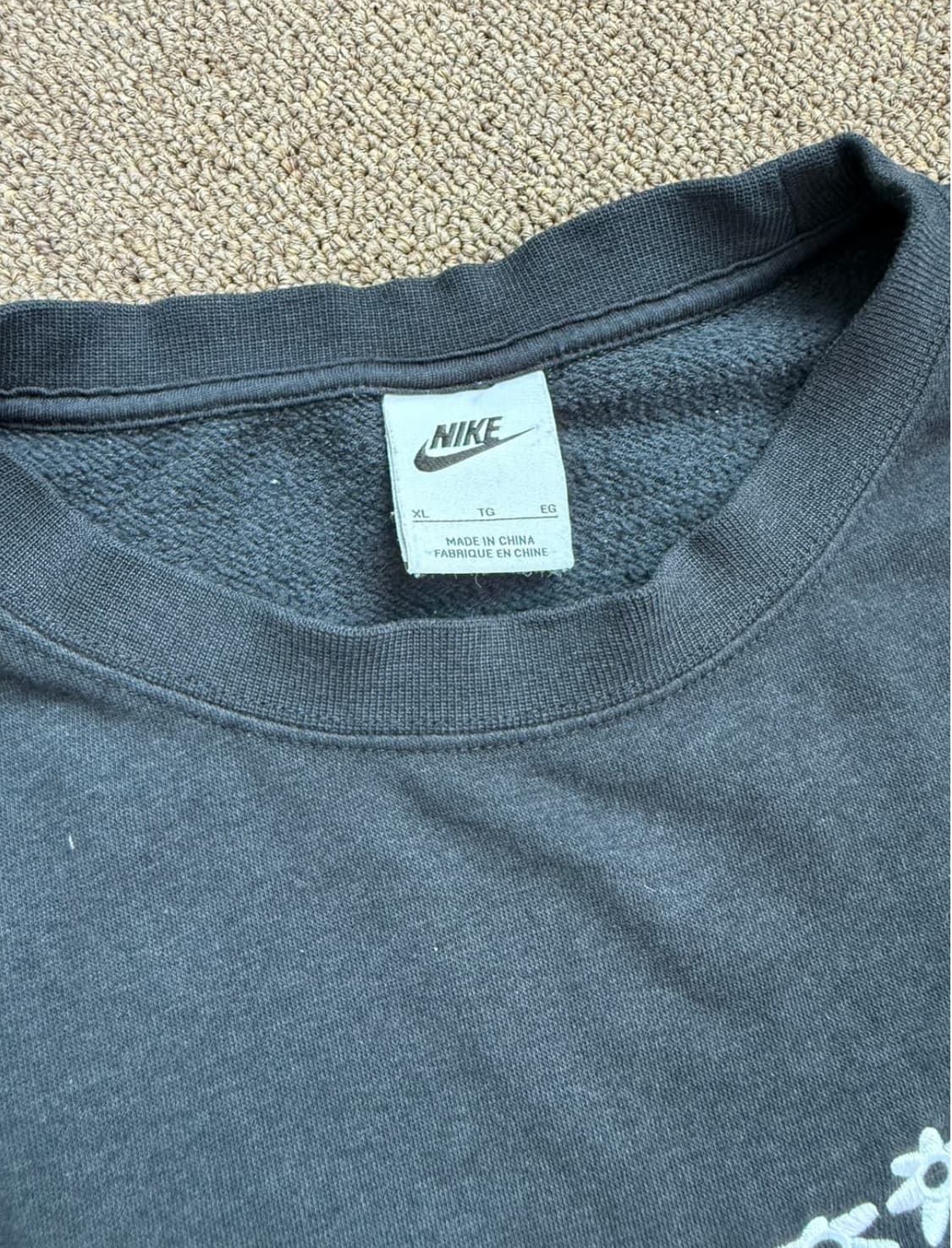 Nike Flower Long Sleeve 나이키 플라워 로고 롱 슬리브 상품이미지2
