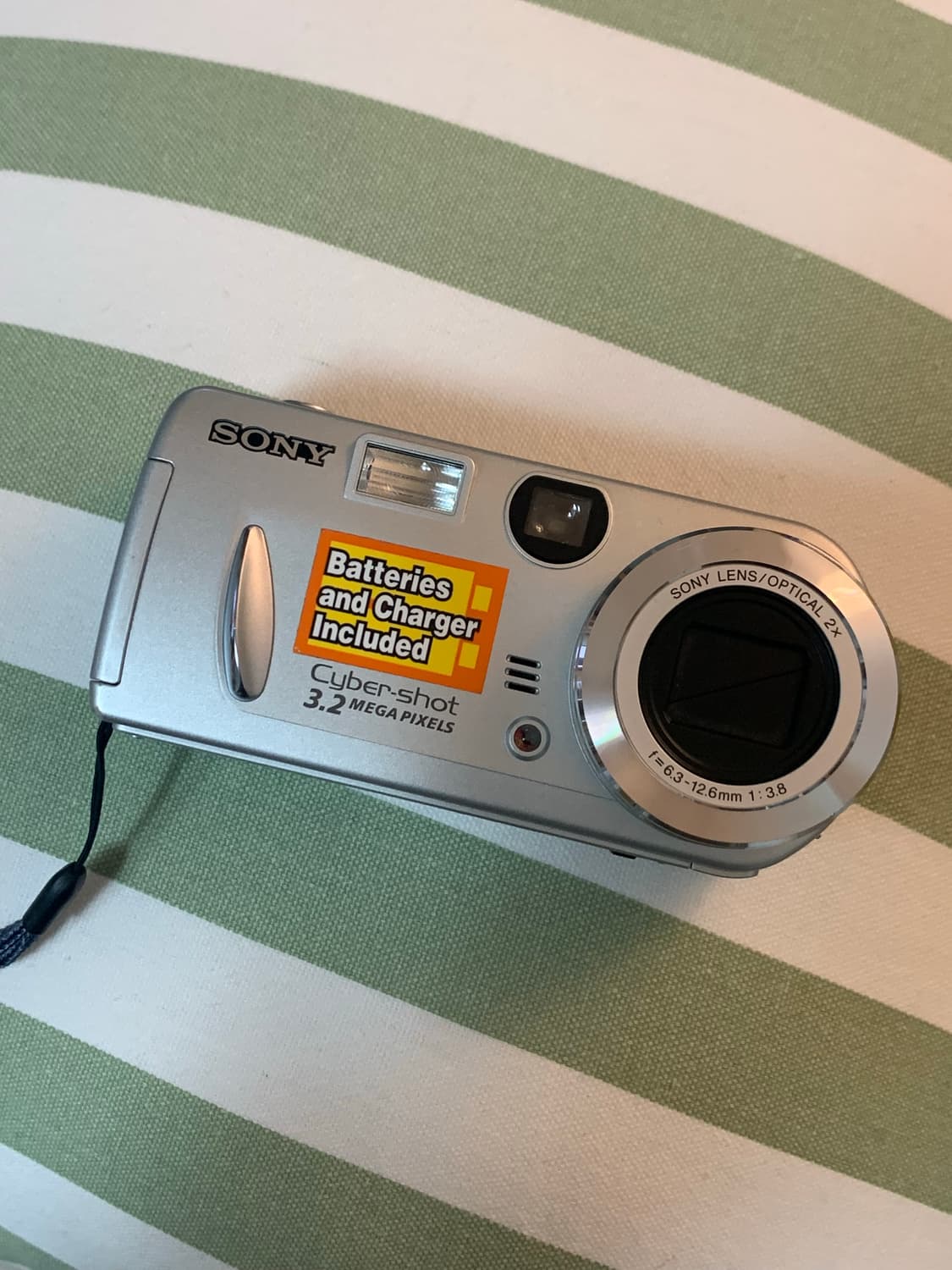 소니 사이버샷 dsc-p52 상품이미지1