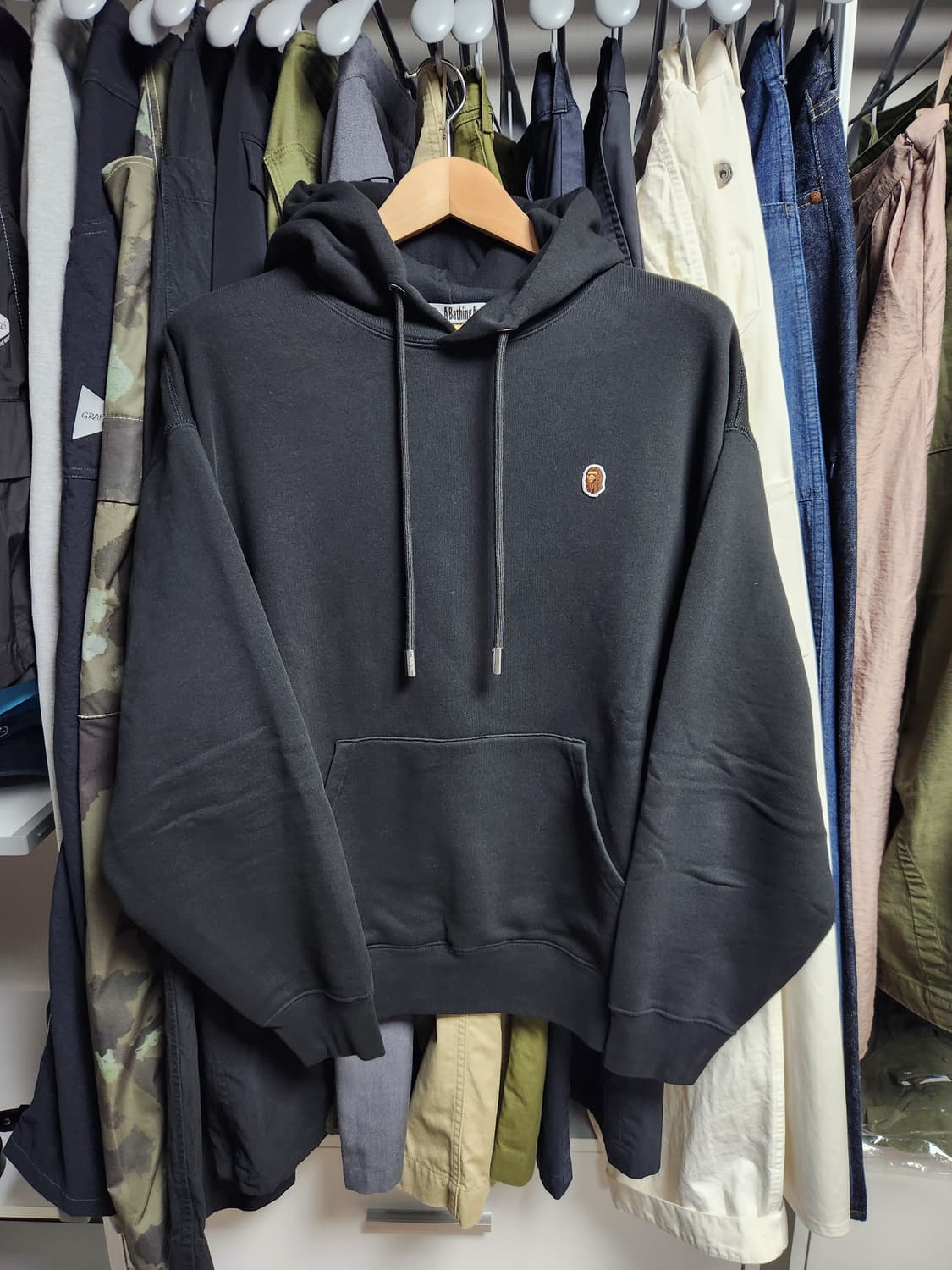 베이프(Bape) 원 포인트 릴랙스핏 풀오버 후드 XL사이즈 상품이미지2
