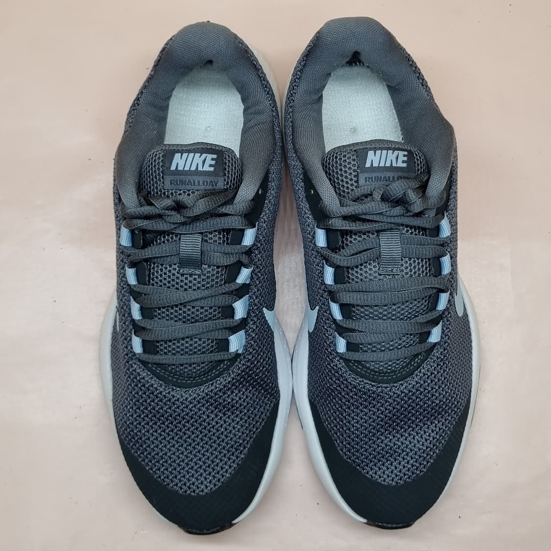 나이키 런올데이2 런닝화 250 상품이미지2