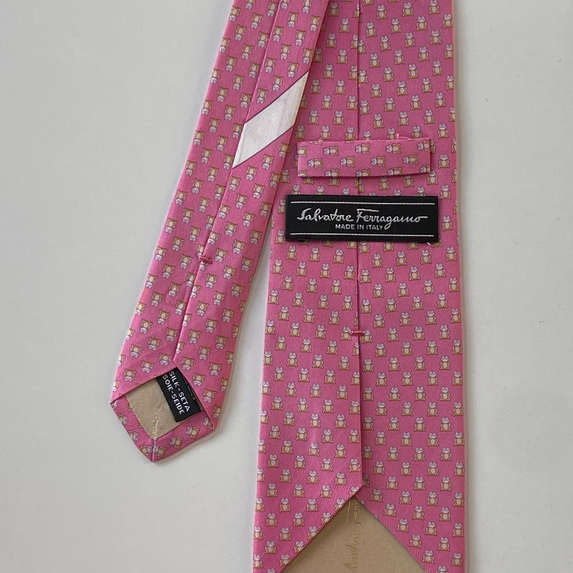 새상품급 페레가모(Ferragamo) 명품 정품 넥타이8.3cm 상품이미지6