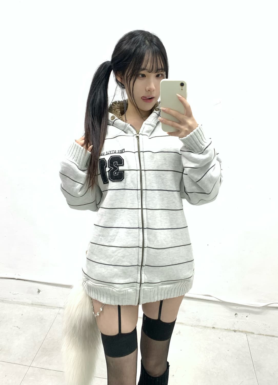 [CRU] y2k 스트라이프 폭닥 후드집업 상품이미지3