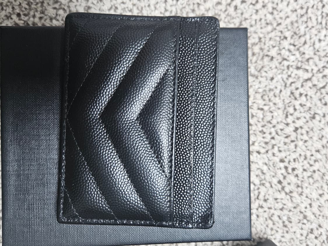 생로랑 모노그램 마틀라세 카드 케이스 (은장) 상품이미지4