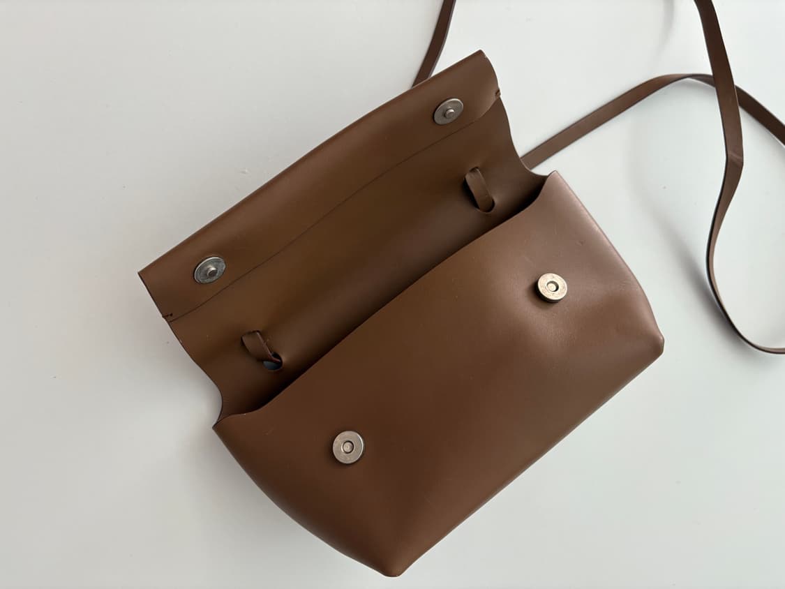 아크네스튜디오 미니 레더백 (새상품) 상품이미지3