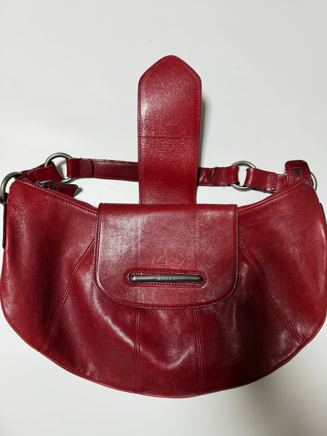 발리 레더 바게트 숄더백 상품이미지8