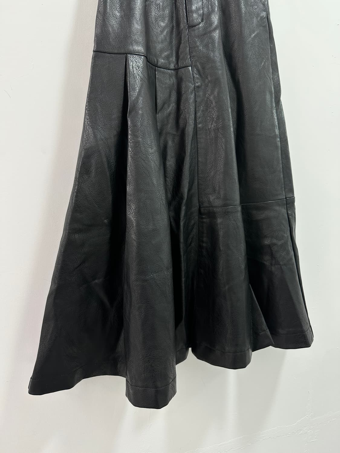 Emiria Wiz leather belted skirt 상품이미지2