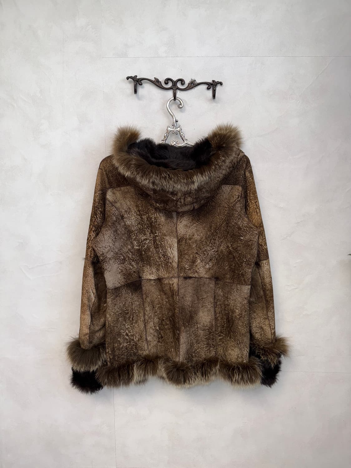 Brown tie dye rabbit&fox fur duffle 무스탕 상품이미지3