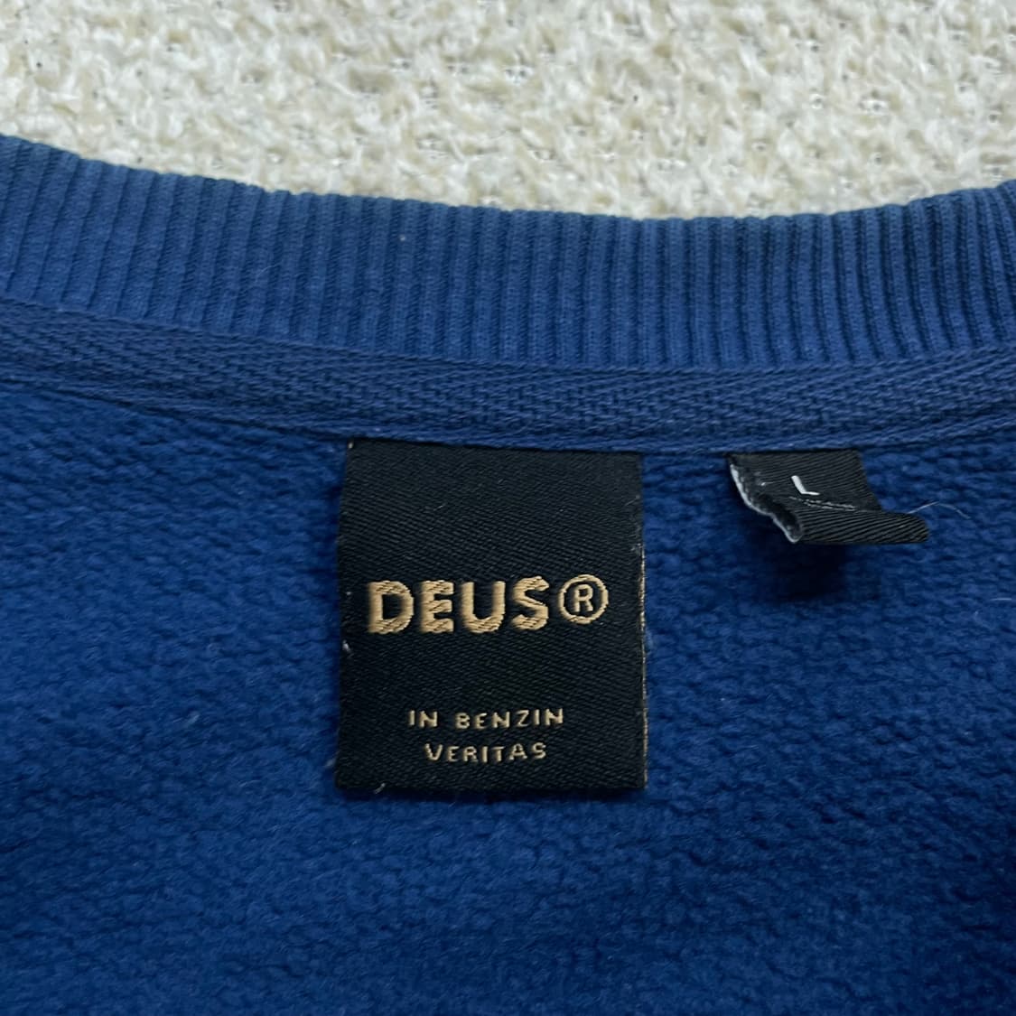 데우스엑스마키나 선블리치드 포스트모던 맨투맨 상품이미지5