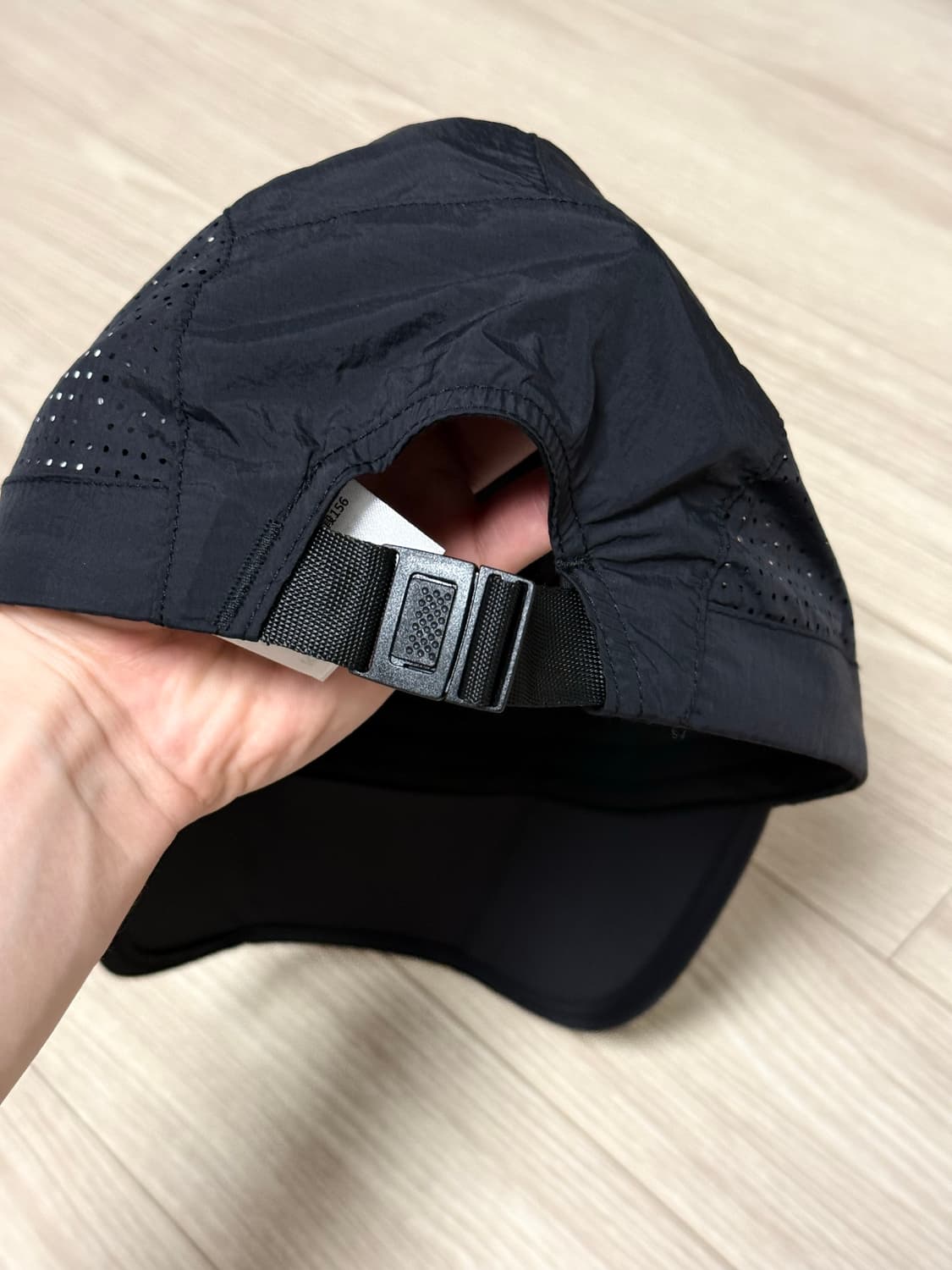 [L] 아식스 라이트웨이트 캡 퍼포먼스 블랙 상품이미지2