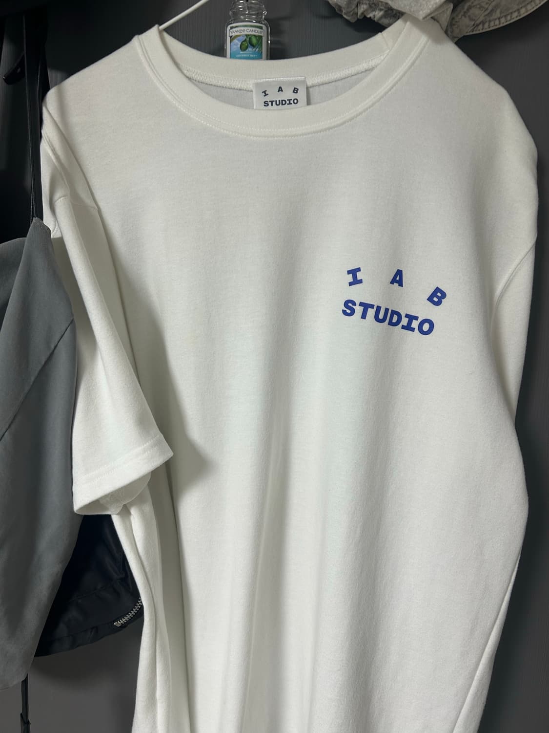 아이앱 스튜디오 반팔 상품이미지1