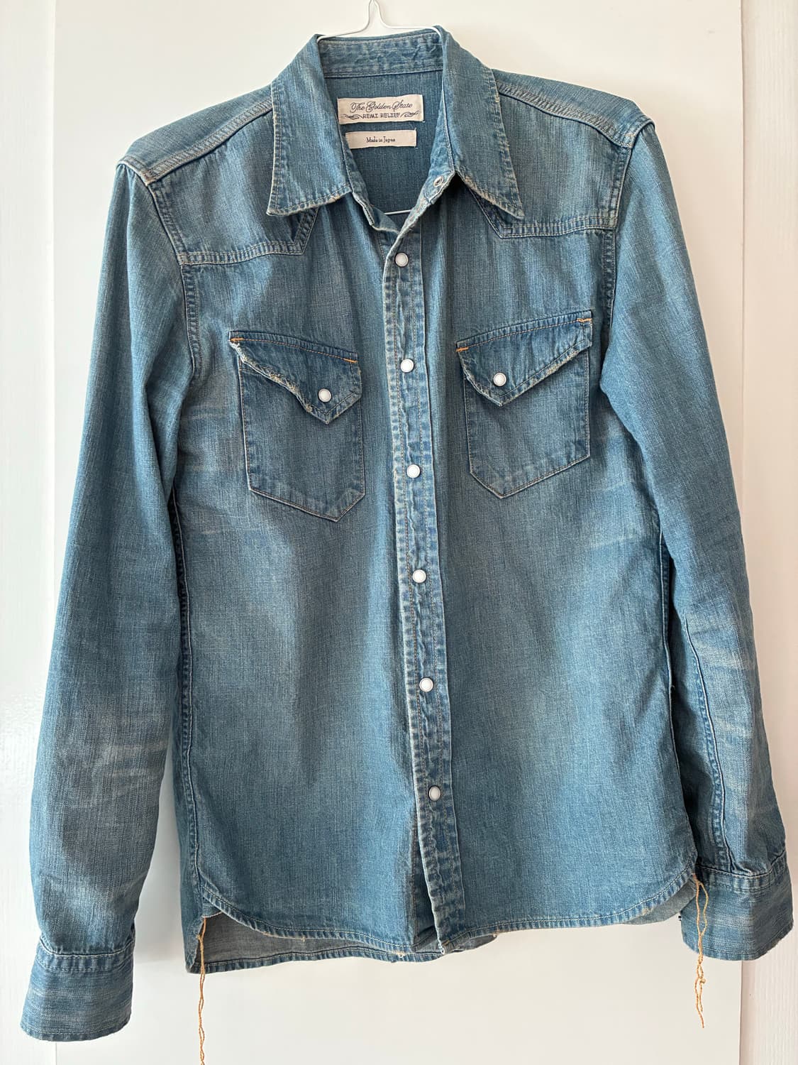 BLUE REMI RELIEF DENIM WESTERN SHIRT 상품이미지1