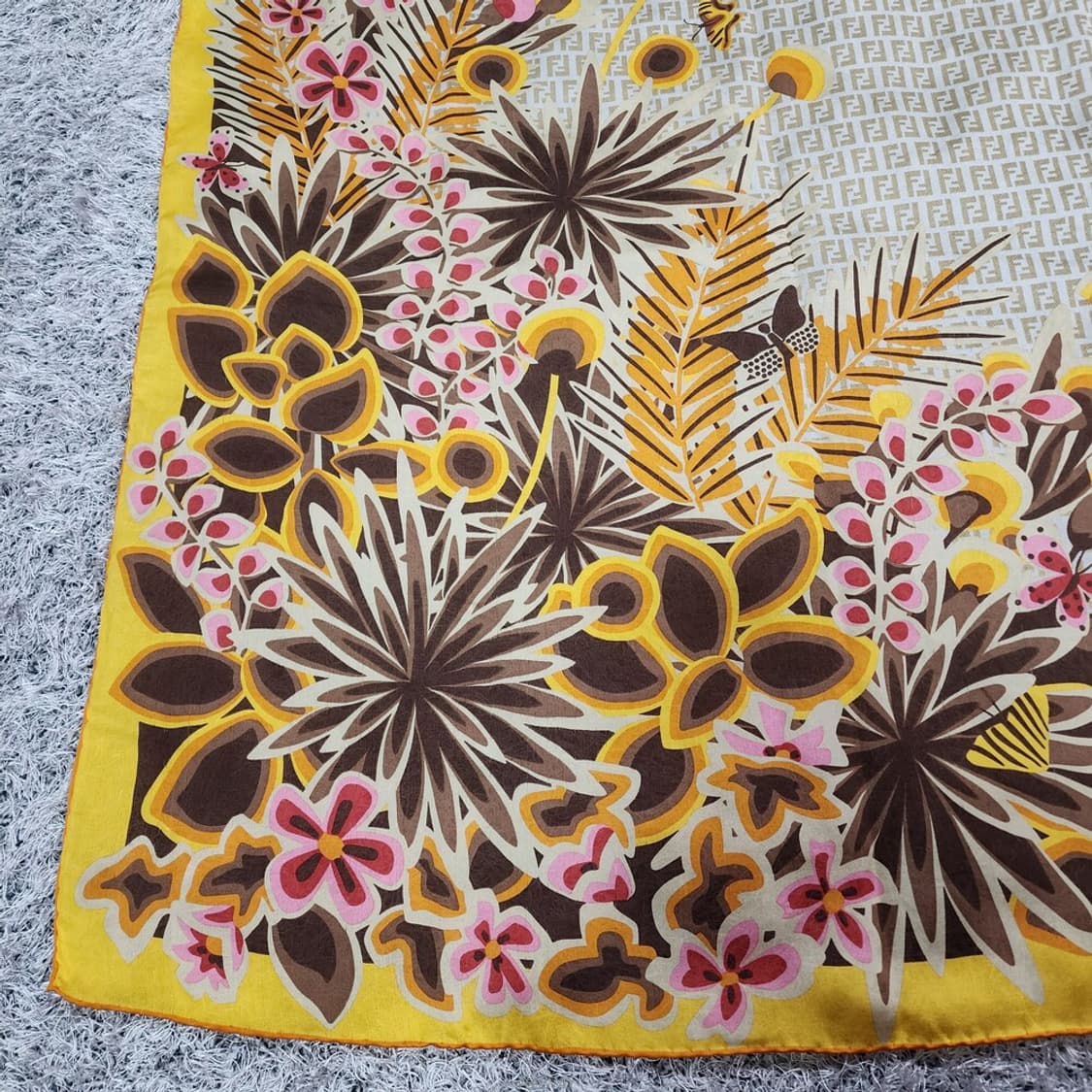 펜디 실크 스카프 상품이미지3