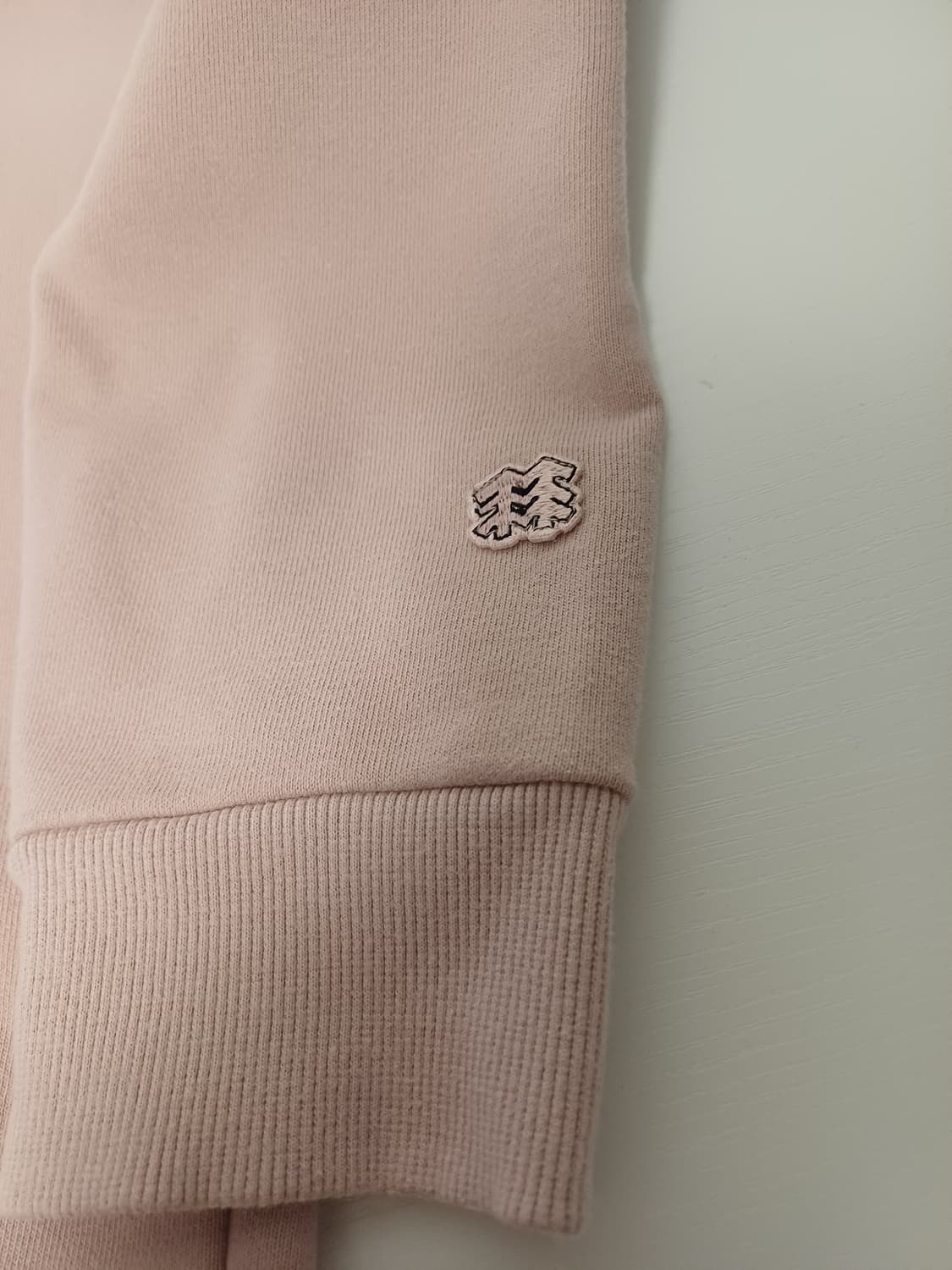 코오롱스포츠 여성 부클 그래픽 맨투맨 (M) / 상태좋음 상품이미지5