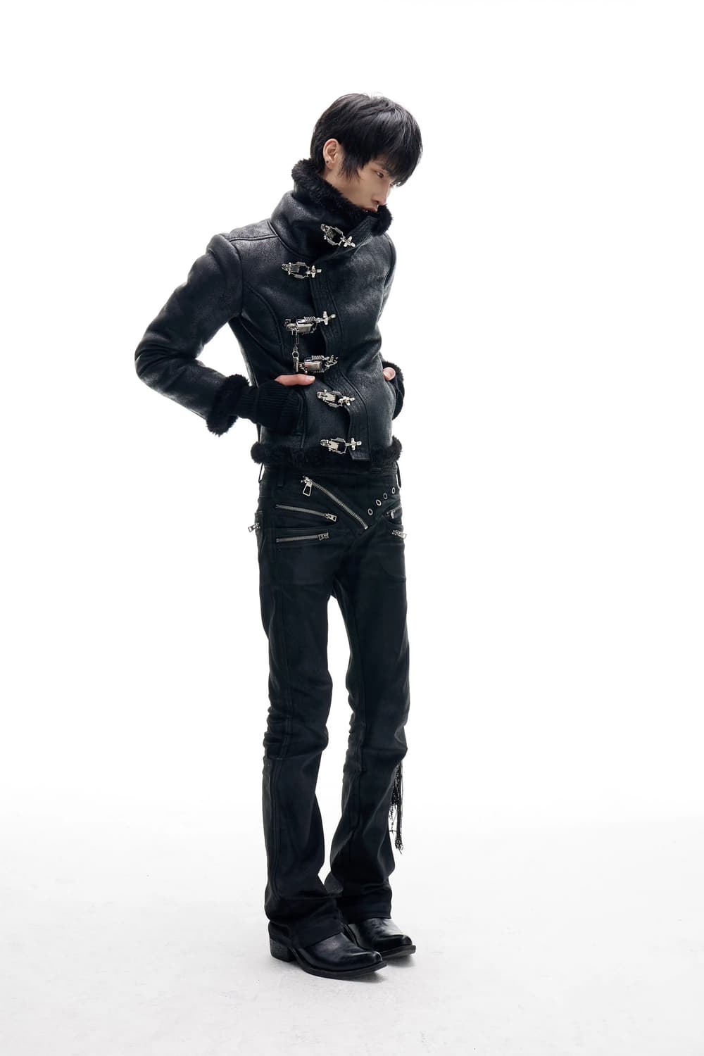 Fur High-neck Metal Buckle Jacket 상품이미지8