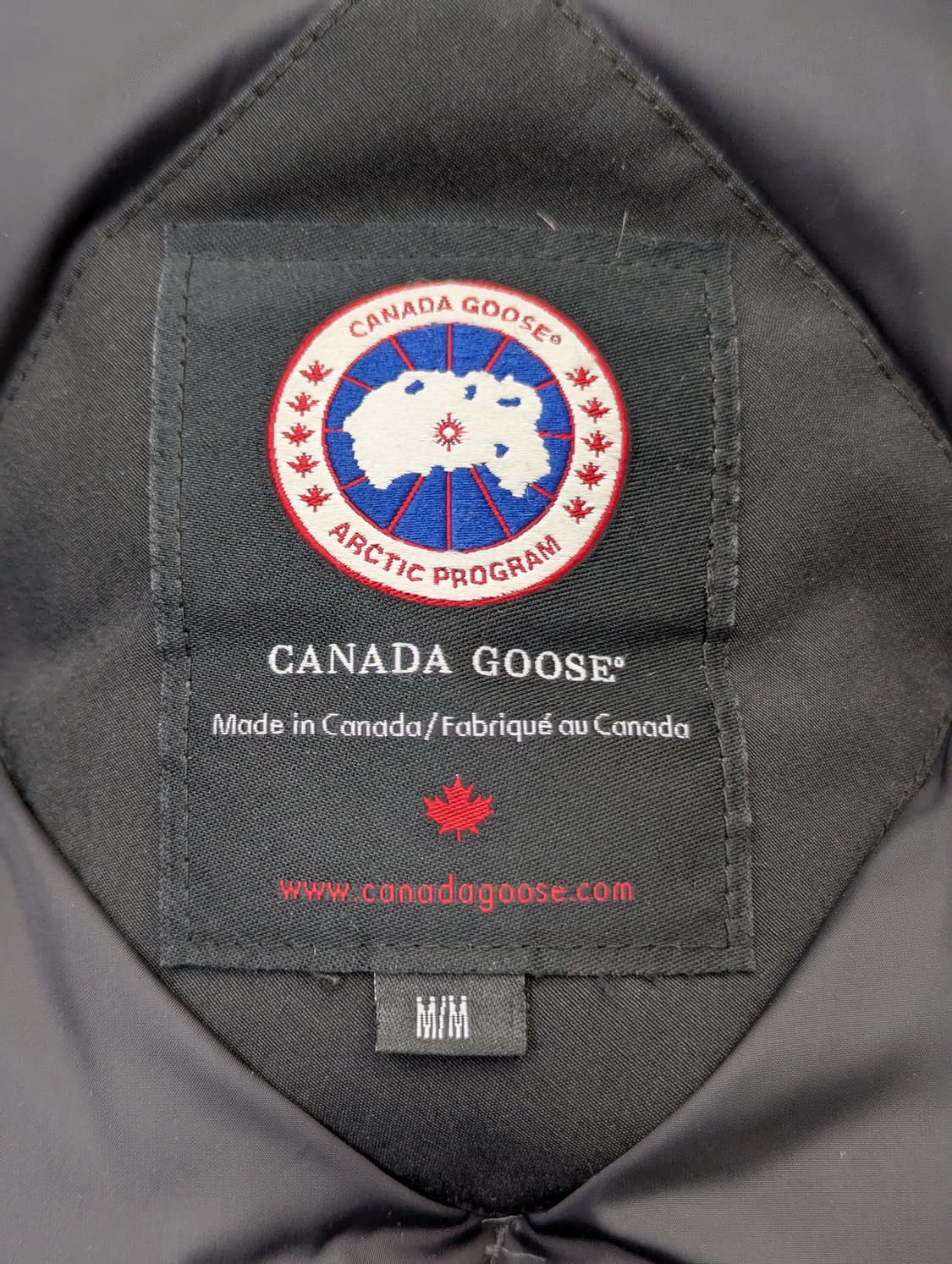 캐나다구스 블랙 패딩 점퍼 상품이미지4