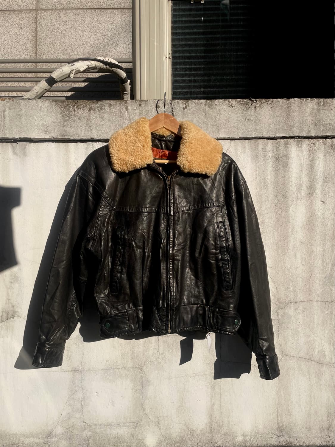 Vintage Leather Cropped Jacket 상품이미지1