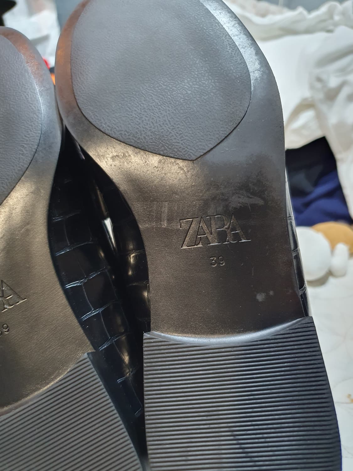 ZARA 여성용 블랙 크로커다일 로퍼 250 상품이미지6