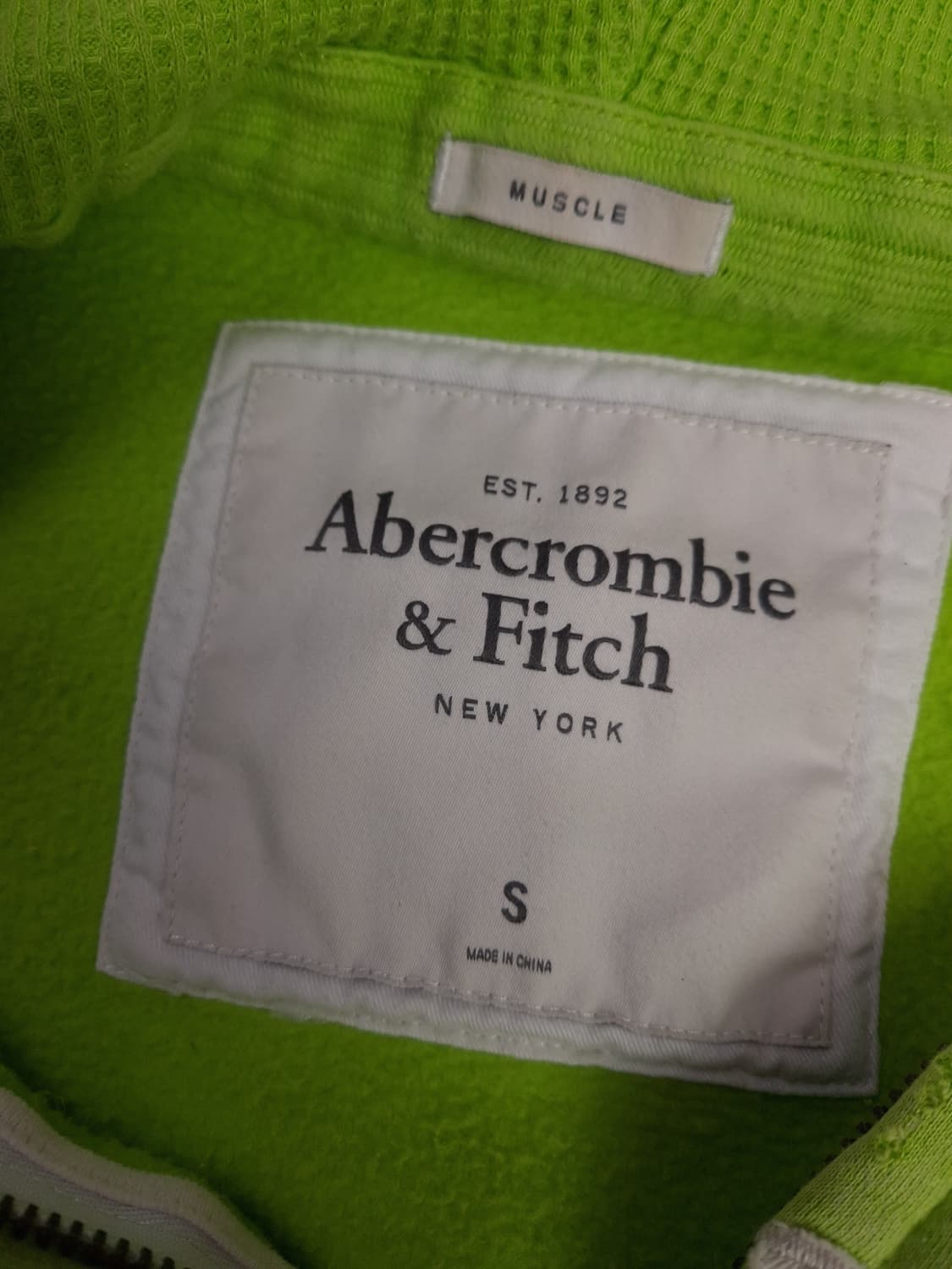 오리지날 아베크롬비 형광 그린 데미지 후드 상품이미지3