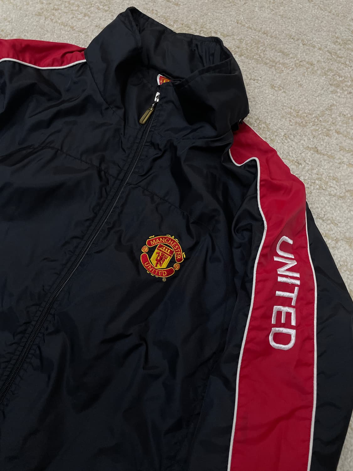 [L] 00s 맨체스터 유나이티드 공식 트레이닝 윈드브레이커 자켓 상품이미지3