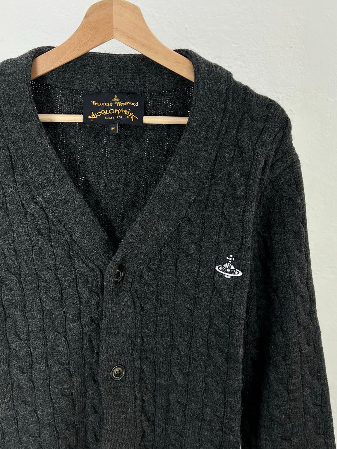 비비안 웨스트우드 다크 그레이 orb 로고 케이블 울 가디건 상품이미지3