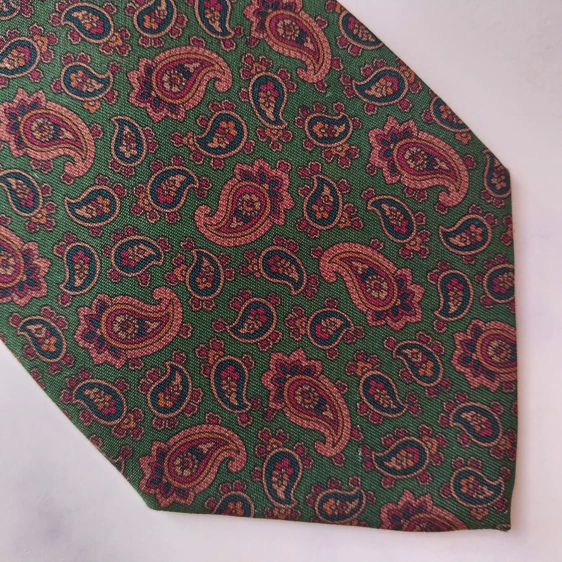 리버티 실크 그린 페이즐리 넥타이 9cm A+등급 K1910
 상품이미지7