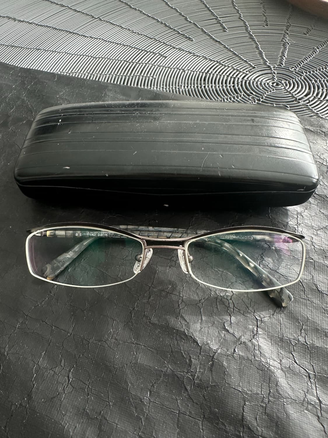 알랭 미끌리 긱시크 안경 상품이미지2