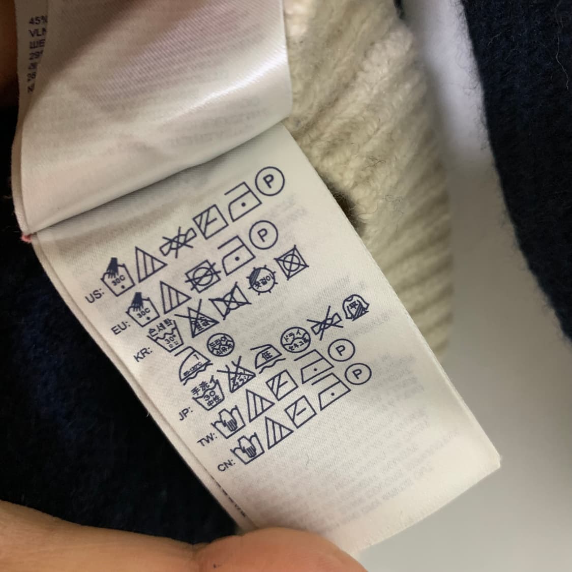 타미힐피거 스트라이프 7부 소매 빈티지 숄더 버튼 니트 M 상품이미지4