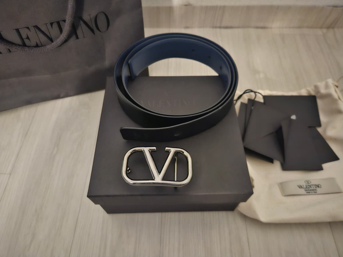 발렌티노 V로고 가바라니 리버서블 벨트 상품이미지1
