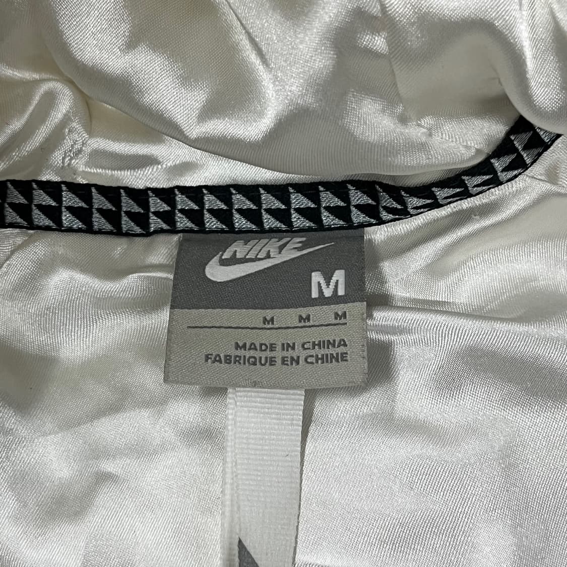 나이키 화이트 숏패딩  상품이미지5