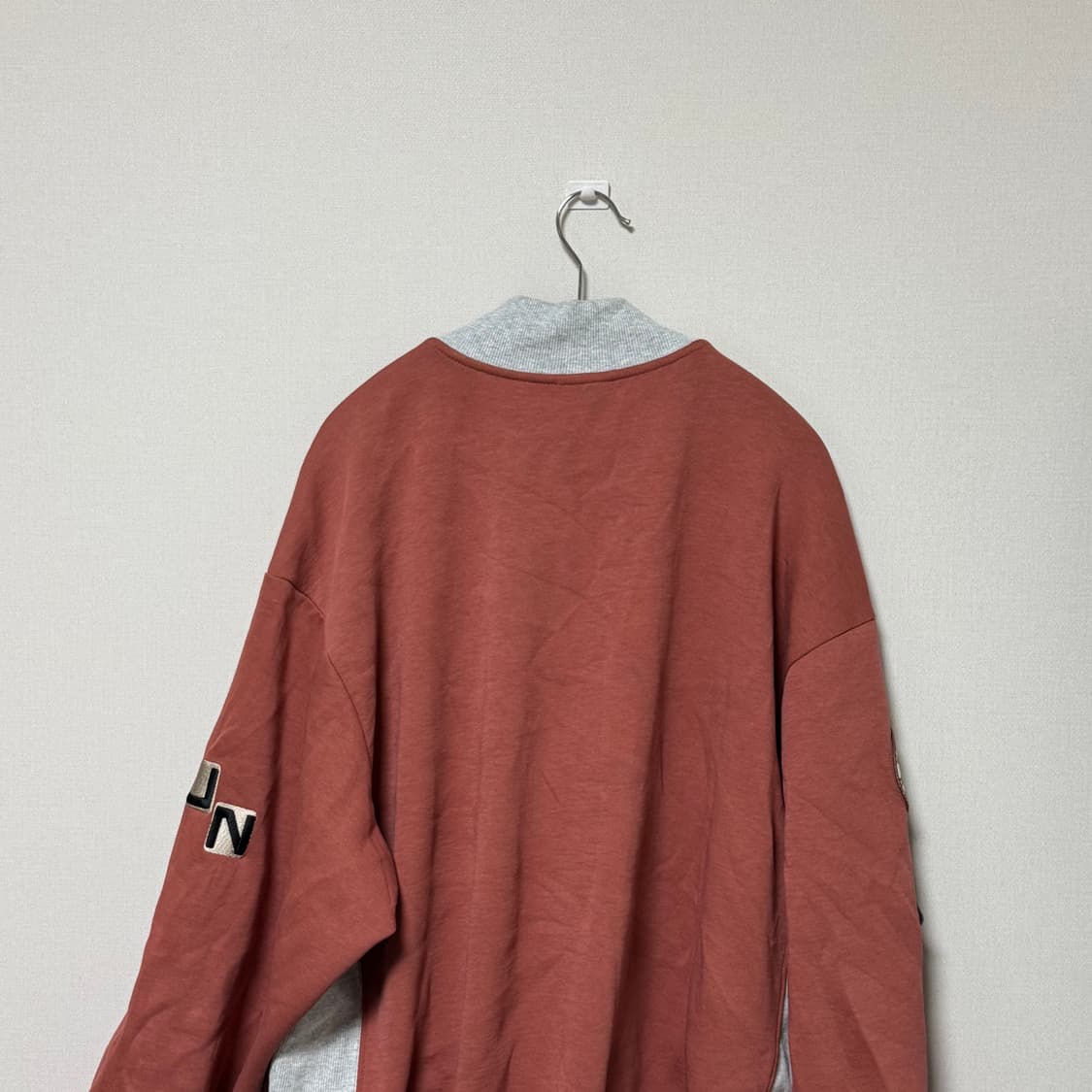 썬러브 챔피언 자켓 레드 상품이미지3