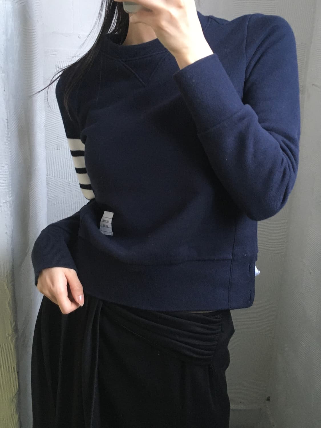 Thom Browne 톰브라운 사선 완장 맨투맨 상품이미지1