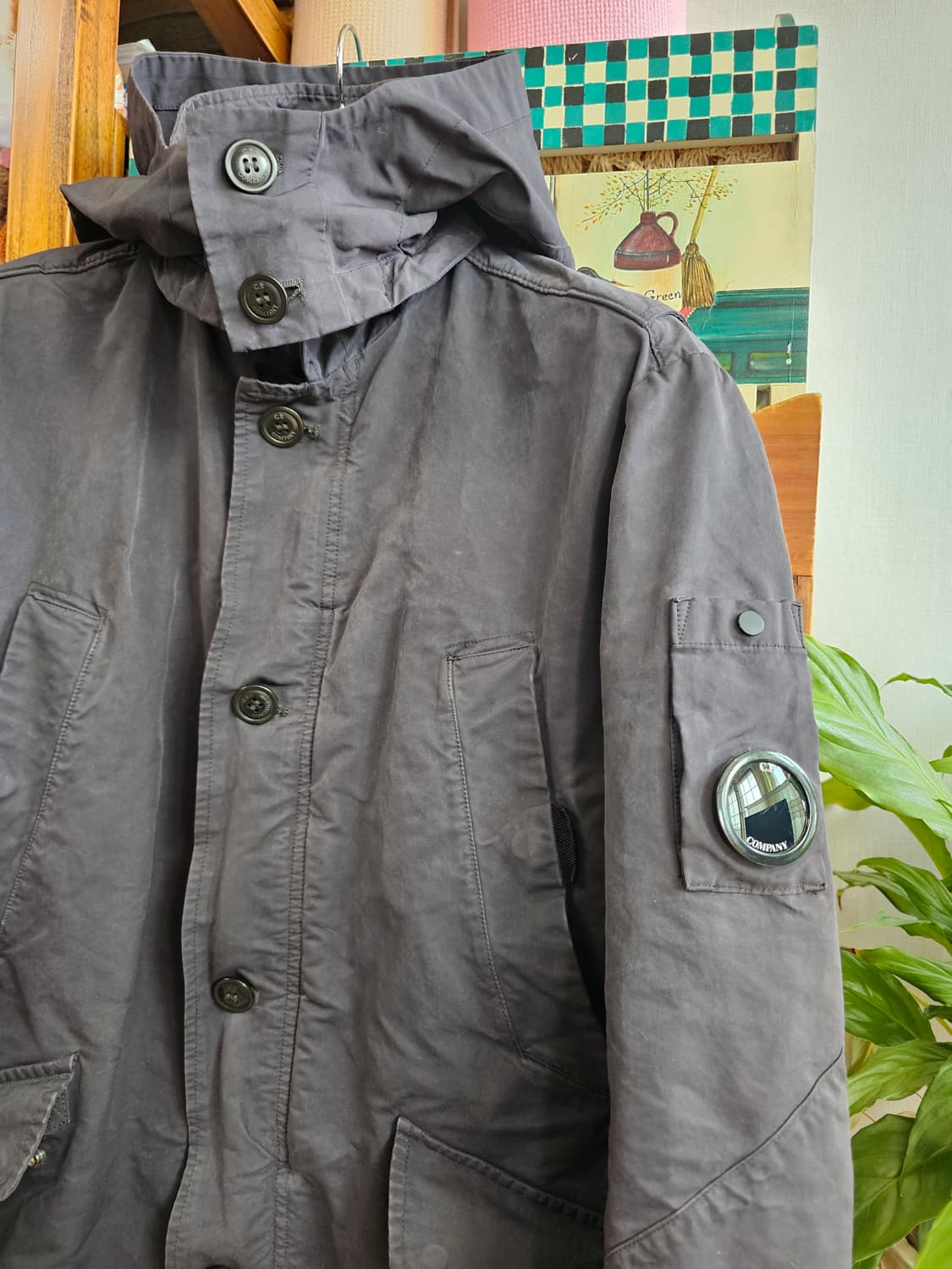 유일매물.씨피 CP컴퍼니 롱 야상 자켓 팔아요.다크 그레이 100 사이즈 상품이미지2